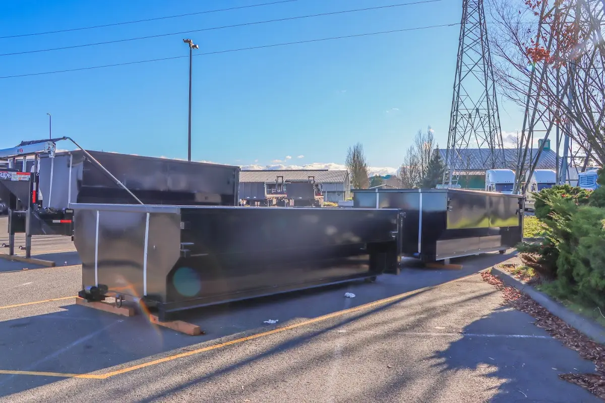 Professional dumpster rental and junk removal service in Lonsdale